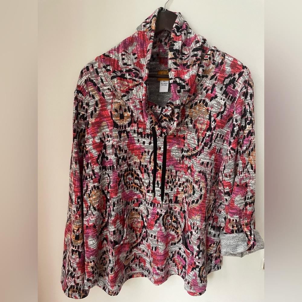 Ruby Rd. Women's Pink and Black Patterned Sweatshirt